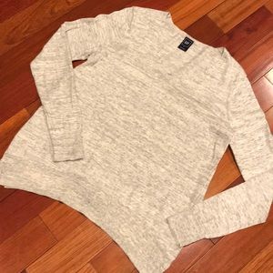 GAP Classic heather gray v neck sweater